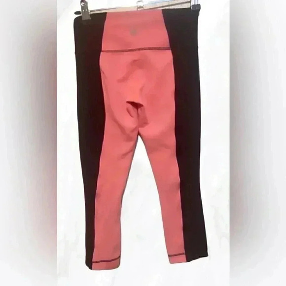 Lululemon Wunder Under Crop *Bonded Stripe Black / Pop Orange / Black leggings 2 - Picture 3 of 4